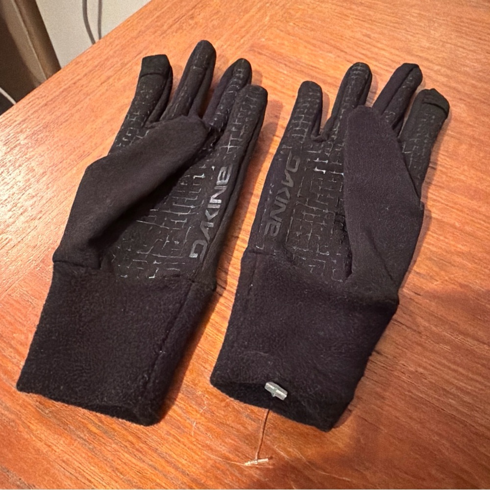 NWOT Women’s Dakine Winter Sports Ski Touchscreen Thermal Lining Gloves Sz  XS/6